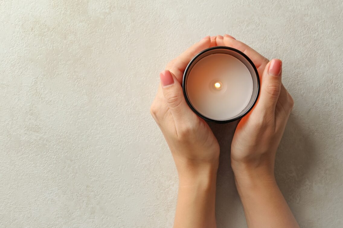 The 11 Best Non-Toxic Candles to Gift (…or Keep)