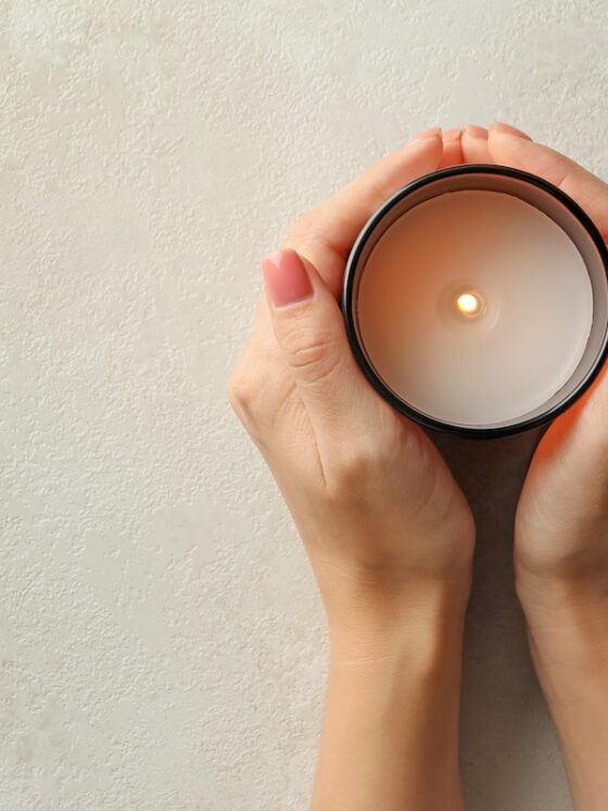 The 11 Best Non-Toxic Candles to Gift (…or Keep)